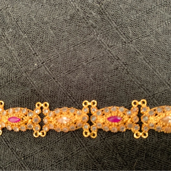 21k Solid Gold Bracelet - Picture 2 of 5